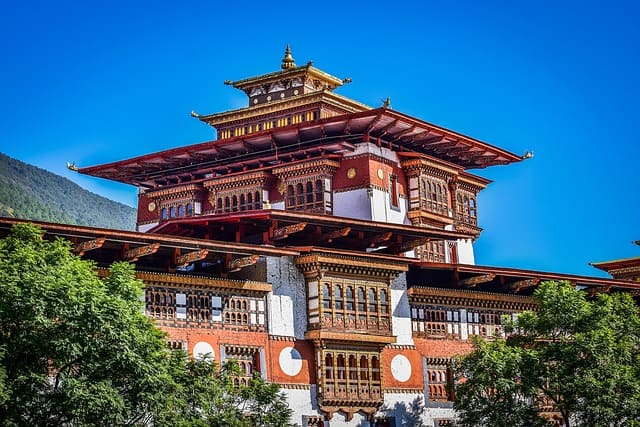 Read more about the article Bhutan Whatsapp Group Links Fresh List